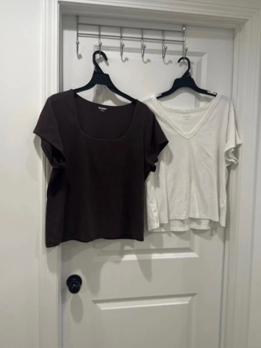 Old Navy Short Sleeve Scoop & V-Neck Tee Set in White and Dark Brown